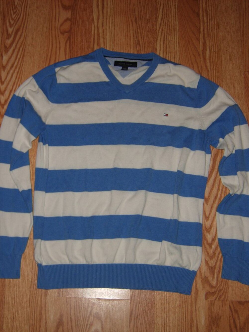 Tommy Hilfiger Striped V-Neck Sweater L